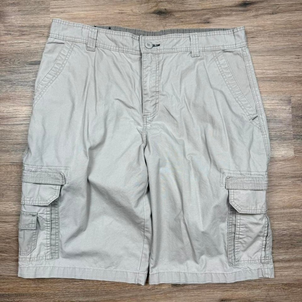 beige super baggy 2000s carbon‎ cargo shorts